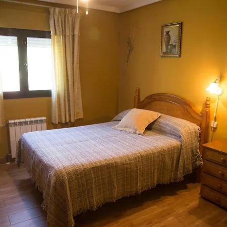 Chalet La Charca De La Dehesa